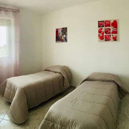 A Casa Di Zia Ale Apartment *